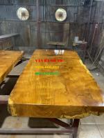 Mặt bàn gỗ nguyên tấm tại Bắc Giang