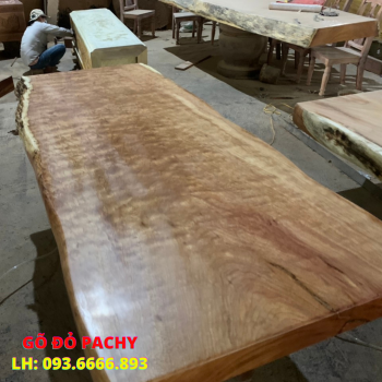 “ SIÊU TỰ NHIÊN “ Mặt bàn gõ đỏ Pachy, gỗ nguyên khối Nam Phi 