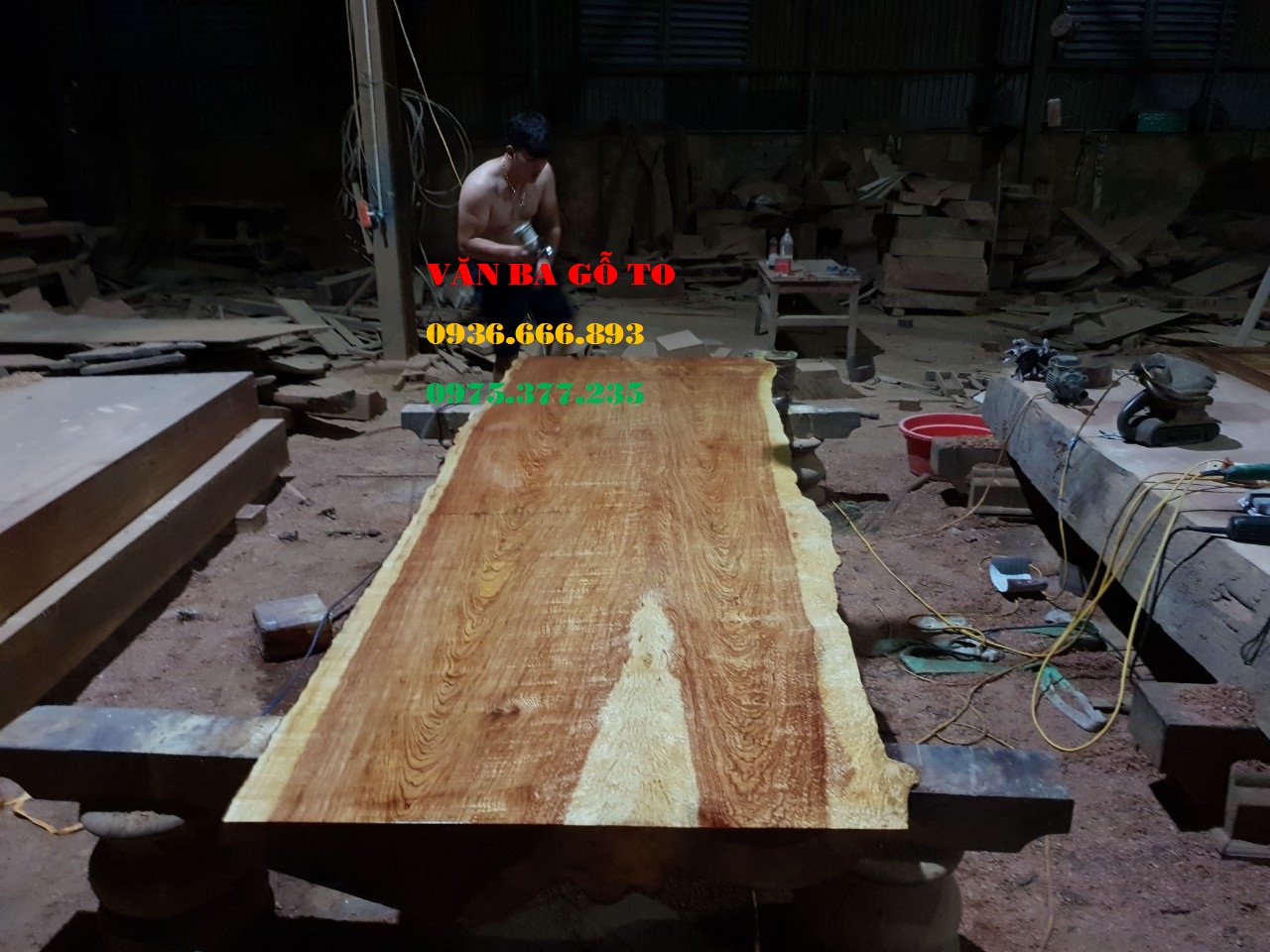 mặt bàn gỗ