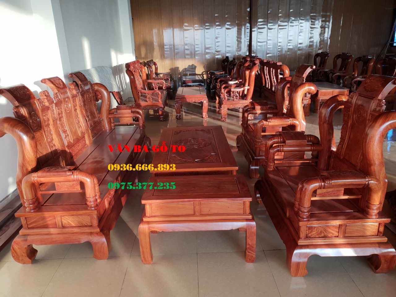 Bàn ghế gỗ 